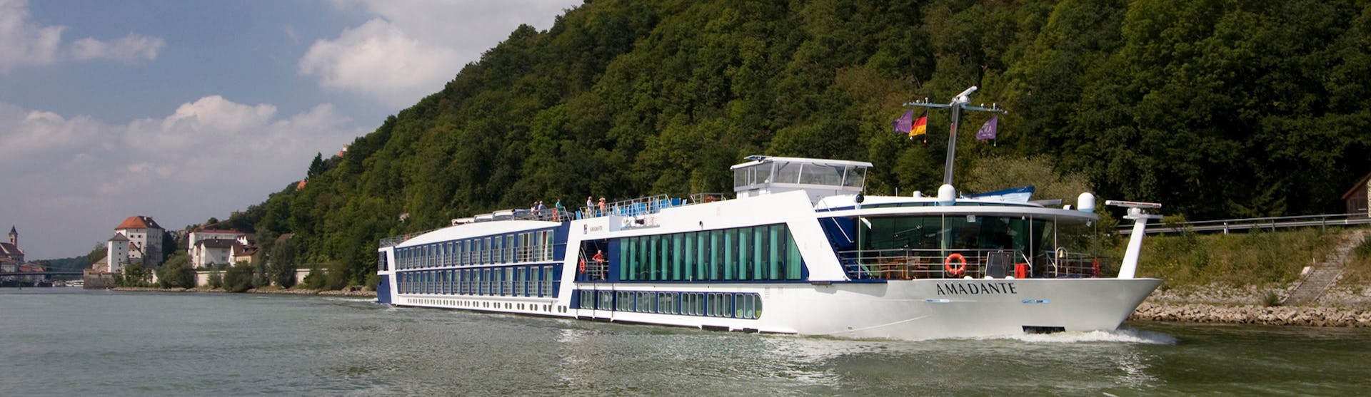 Exterior shot of AmaDante