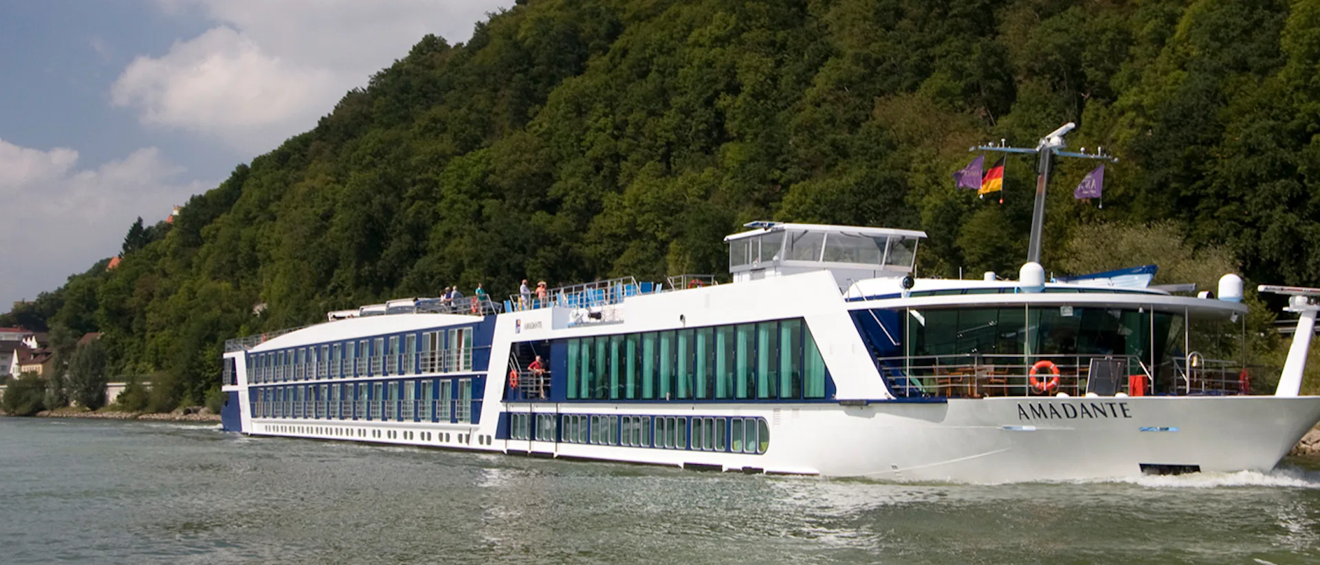 Exterior shot of AmaDante