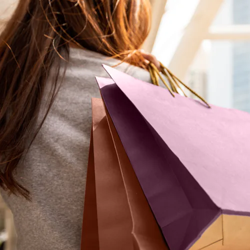Passenger shopping onboard a P&O Cruises ship