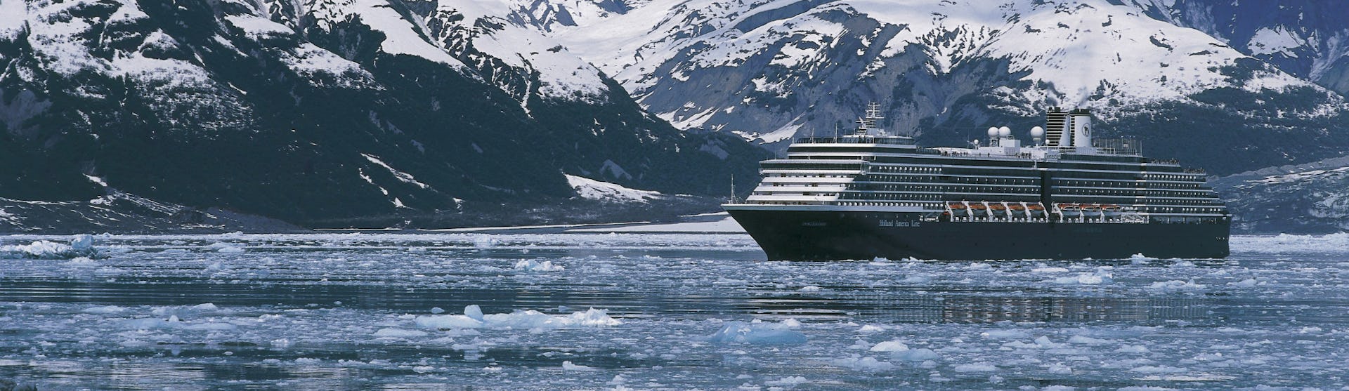 Oosterdam sailing Hubbard Glacier, Alaska