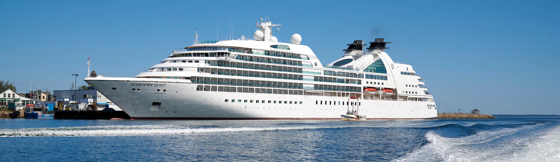 Seabourn Quest in the Caribbean