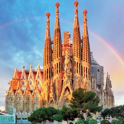 The Sagrada Familia in Barcelona a highlight of any Paramount Cruises package