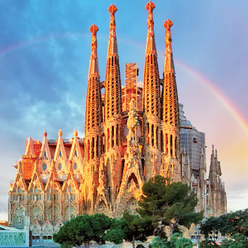 The Sagrada Familia in Barcelona a highlight of any Paramount Cruises package