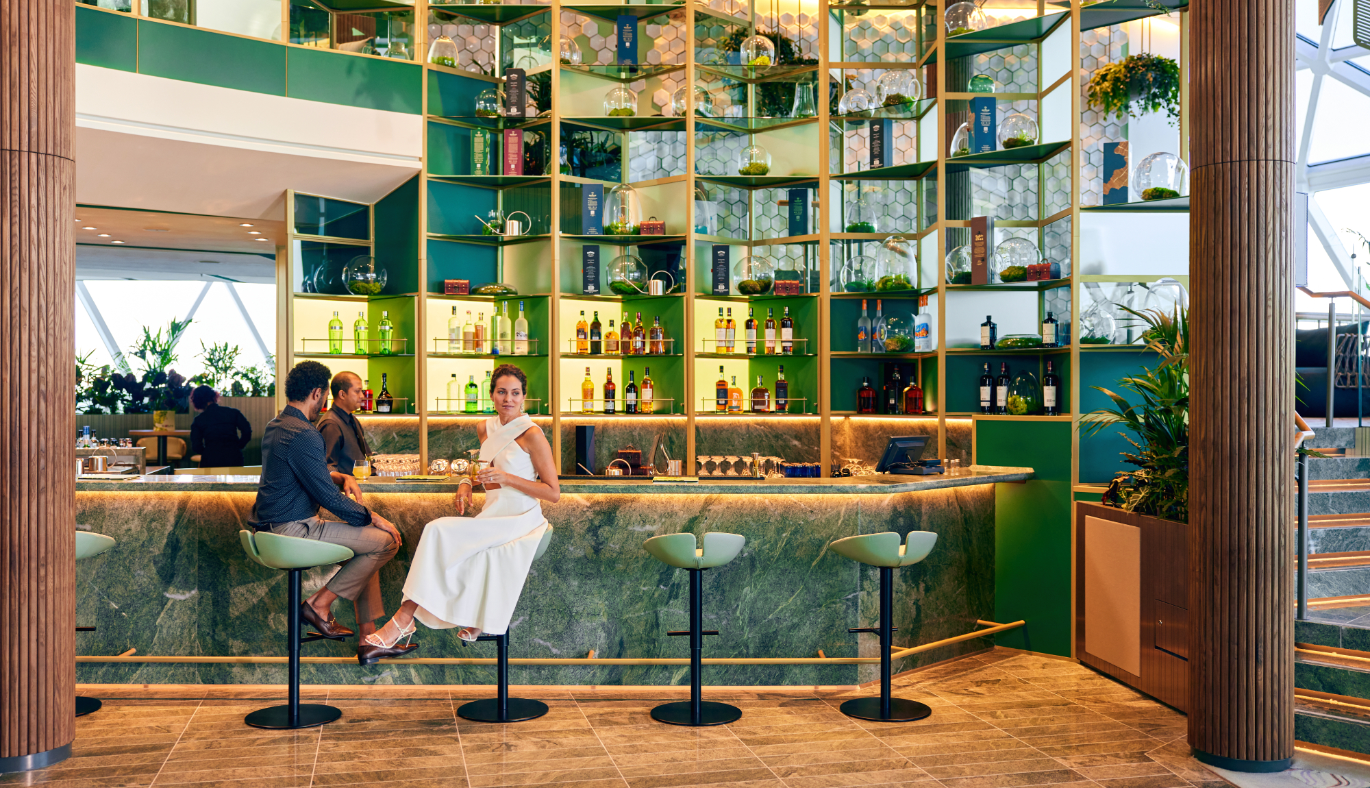 Celebrity Cruises guests enjoying their Drinks Packages in Eden