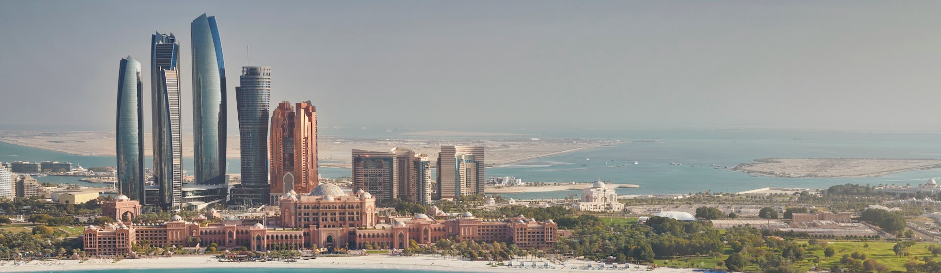 Abu Dhabi, UAE - Emirates Palace Mandarin Oriental - exterior with marina