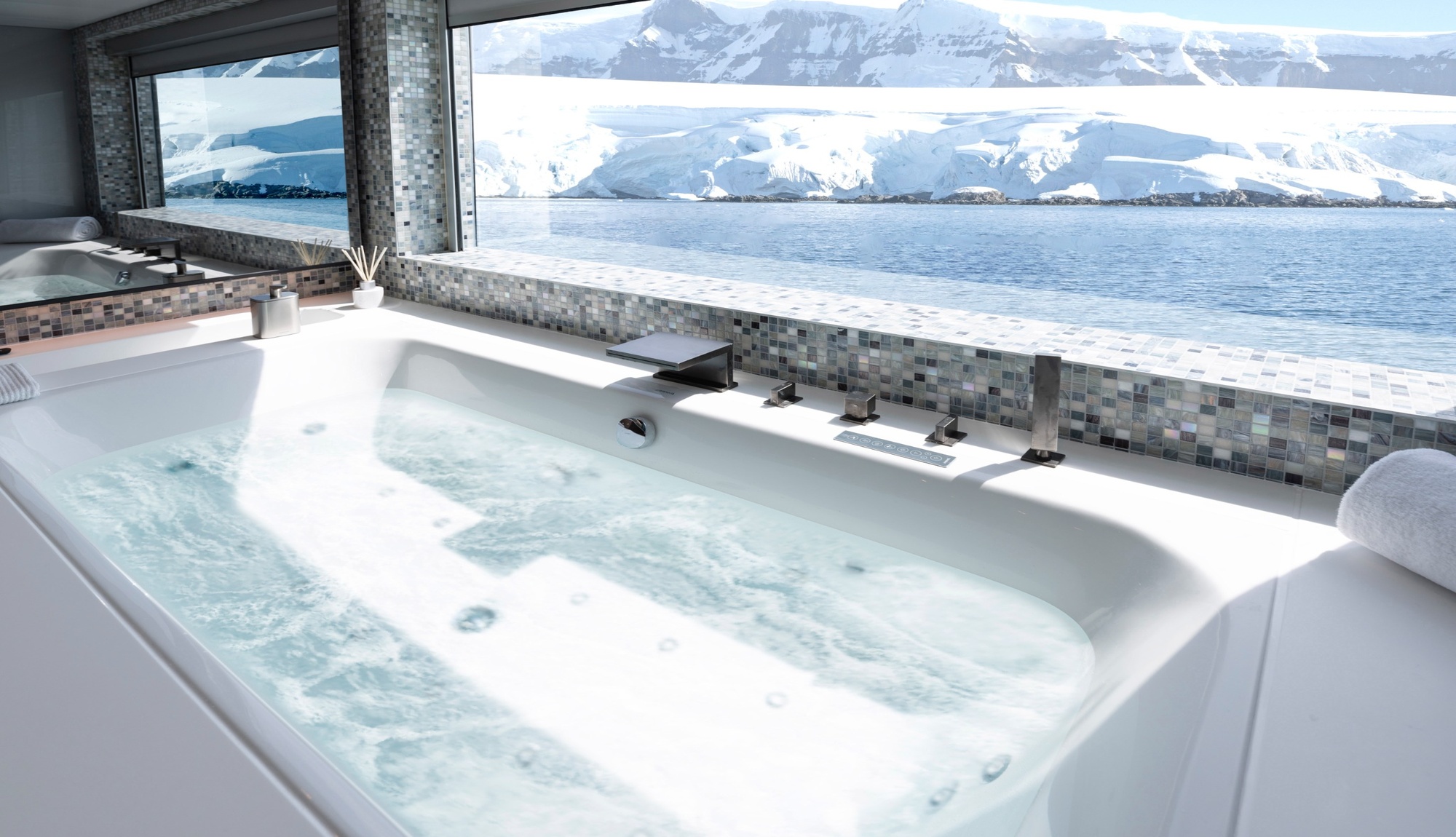 Scenic Eclipse II Owners Suite Bathroom