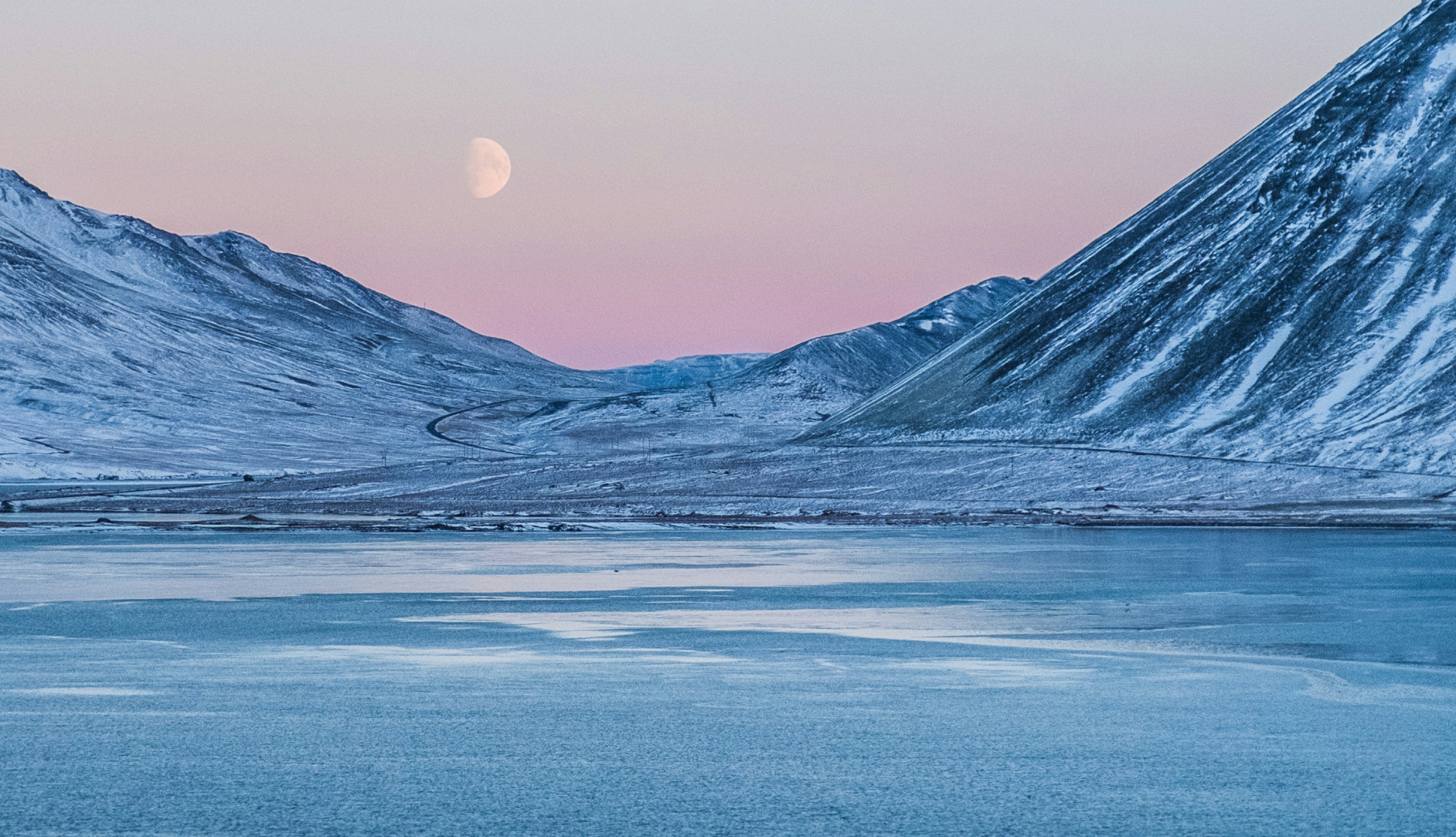 Arctic Expedition Cruises - midnight sun