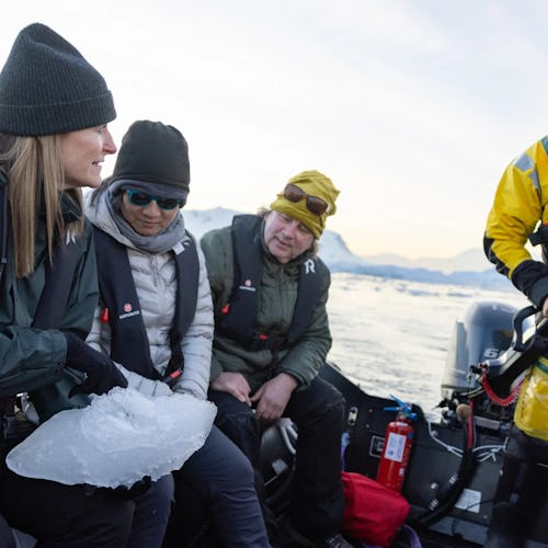 Arctic Expedition Cruises - HX Expedition Citizen Science Program