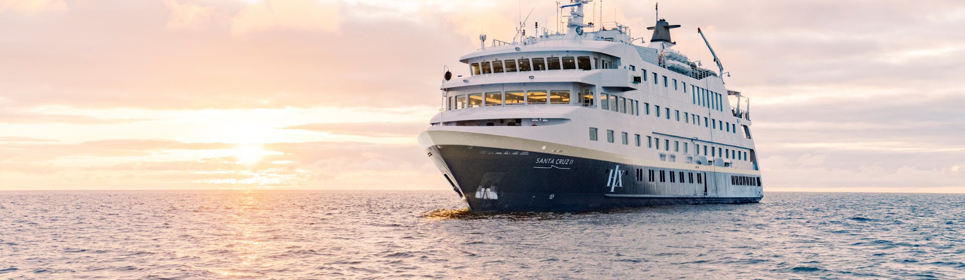HX Expeditions - MS Santa Cruz II