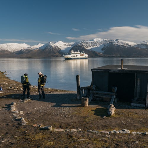 HX Expeditions - MS Fram Svalbard Texas Bar