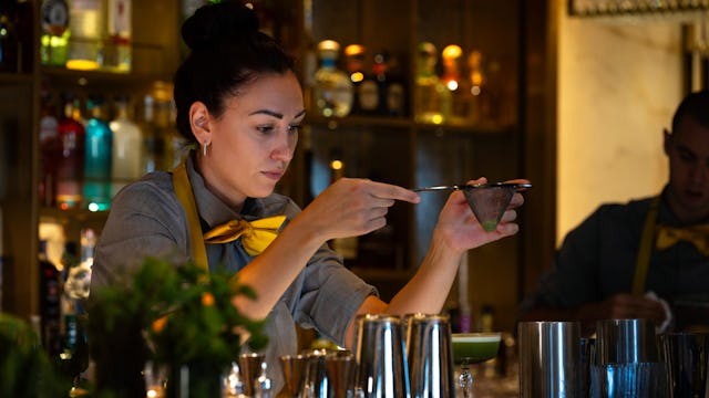 Oceania Cruises Drinks Packages - Cocktail Making