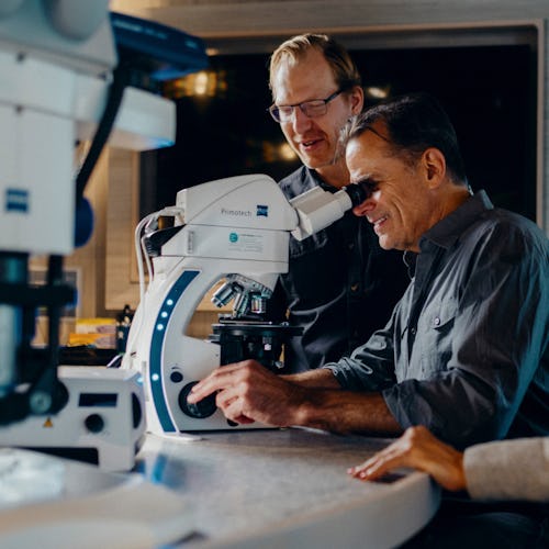 HX Expeditions - Science Centre