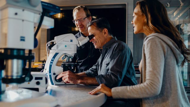 HX Expeditions - Science Centre