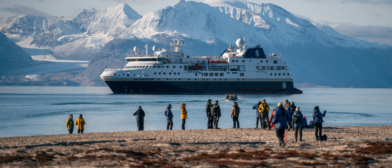 HX Expeditions - MS Spitsbergen in Greenland