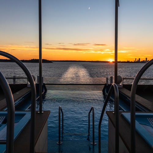 HX Expeditions - MS Roald Amundsen Pool