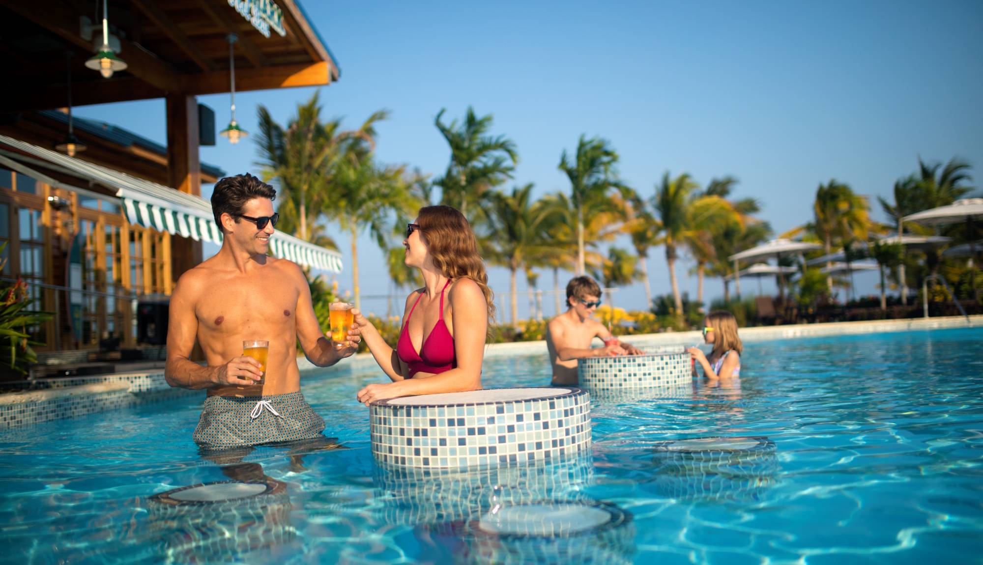Harvest Caye Belize NCL - pool bar