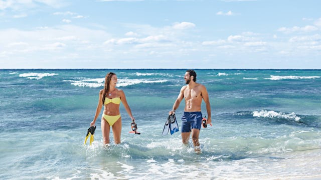 Princess - Princess Cays - couple snorkelling