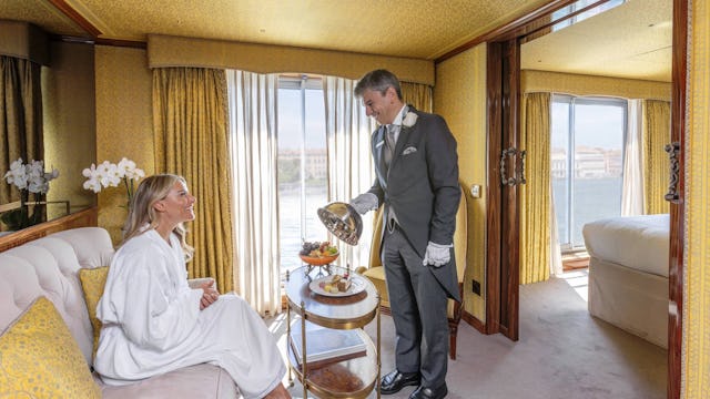 Uniworld River Cruises - Butler service, Grand Suite, S.S. La Venezia