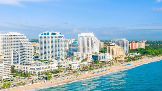 Fort Lauderdale - Beach skyline