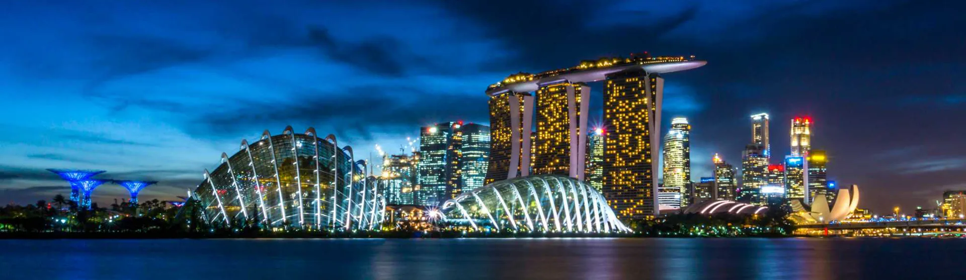 Singapore Skyline at night cruises