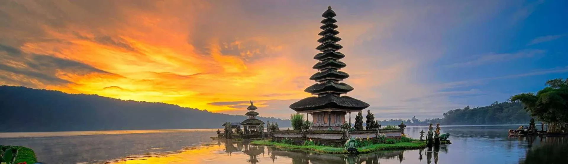 Bali - Temple in Water