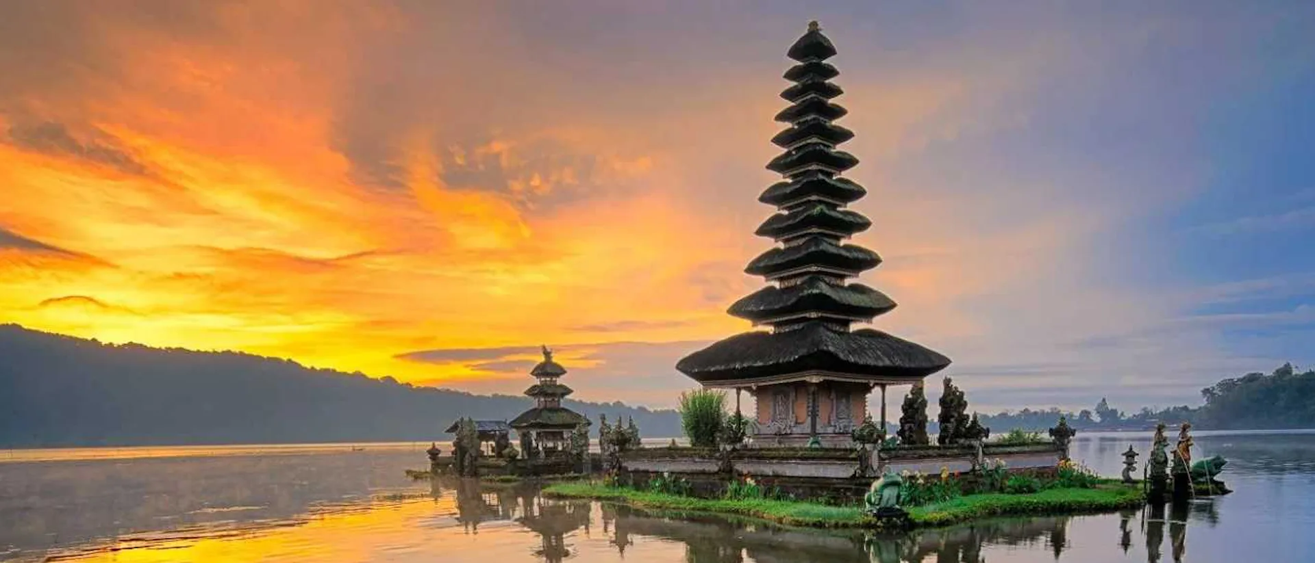 Bali - Temple in Water