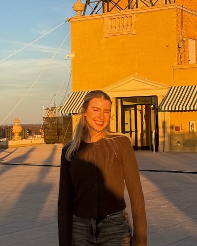 Jess at the Peabody Hotel, Memphis