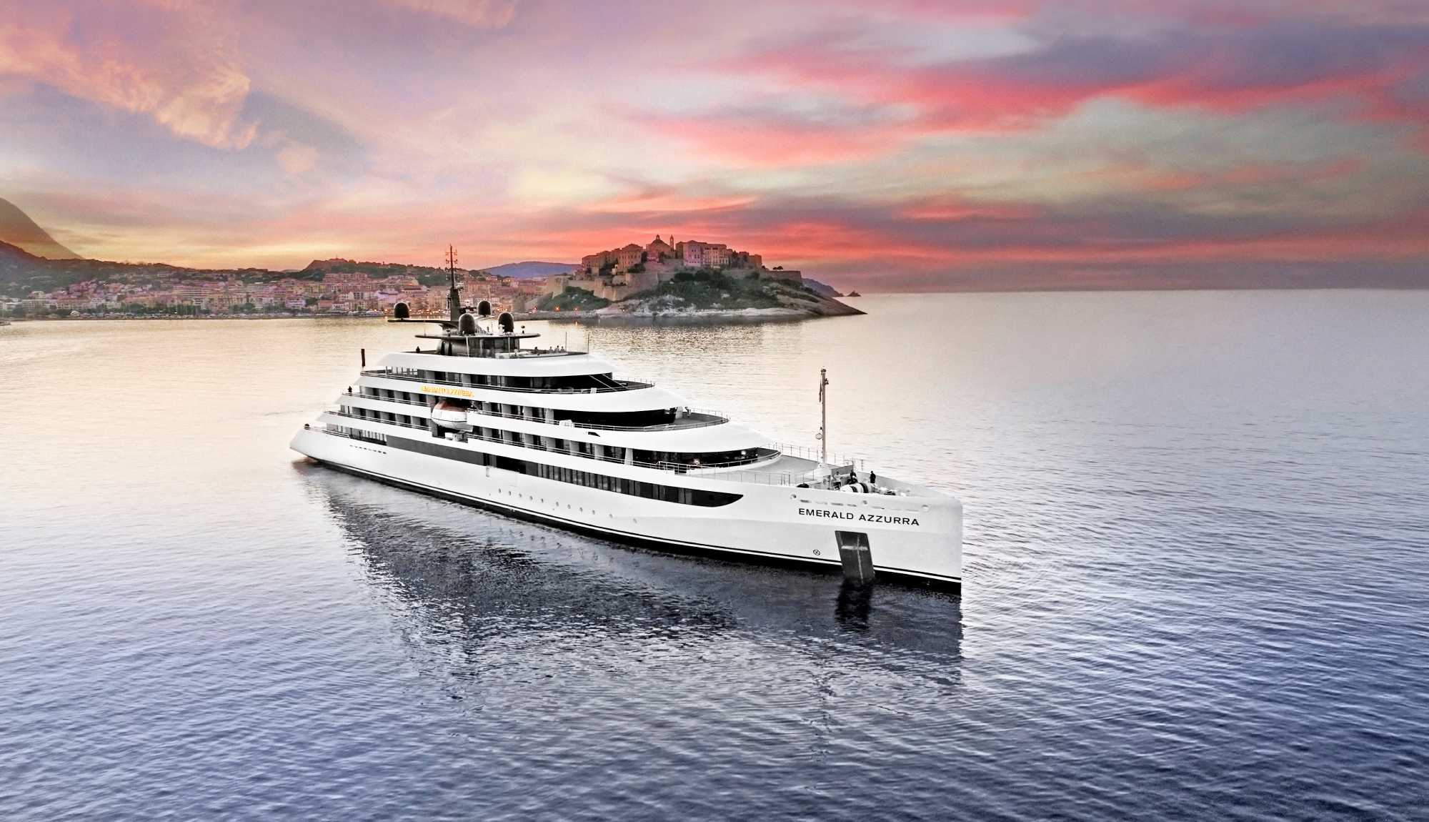 Emerald Yacht Cruises - Emerald Azzurra in Calvi Corsica