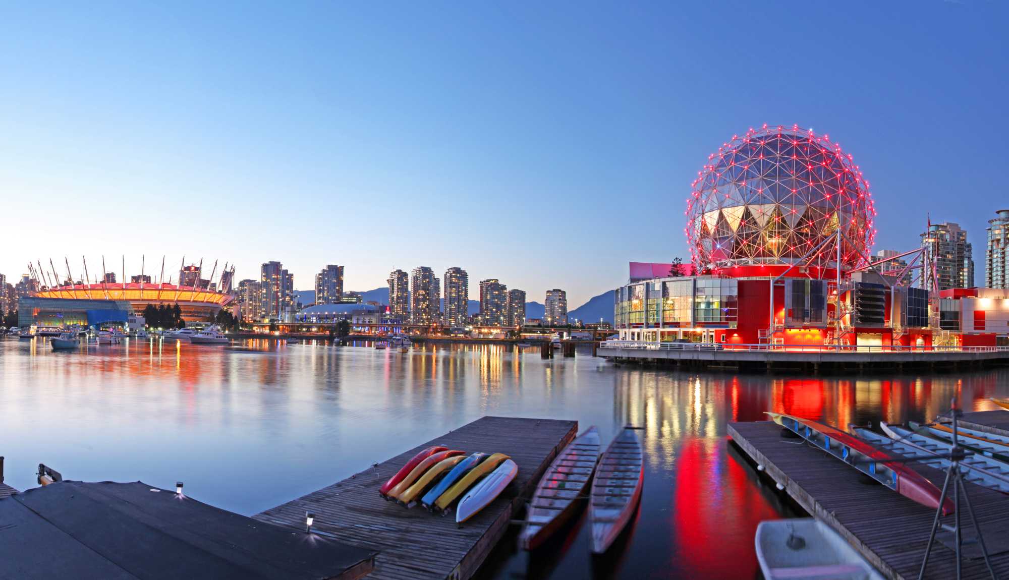 Vancouver - Skyline at dusk