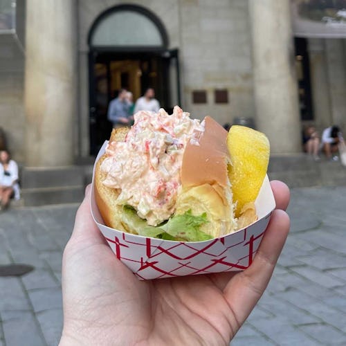 Boston - Quincy Market Lobster Roll