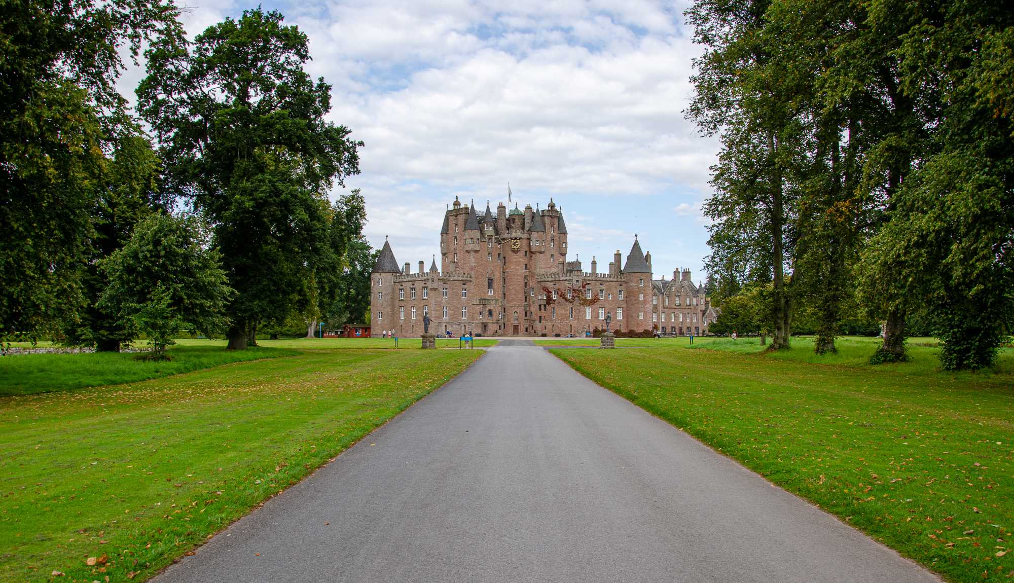 Dundee, Scotland - Glamis Castle