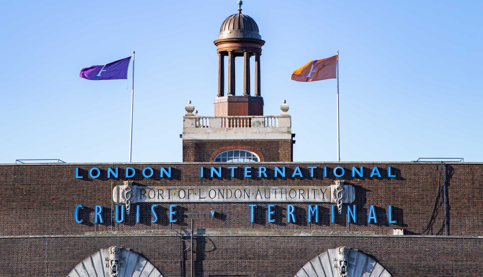 London Cruise Terminal Tilbury - Ambassador Cruise Line