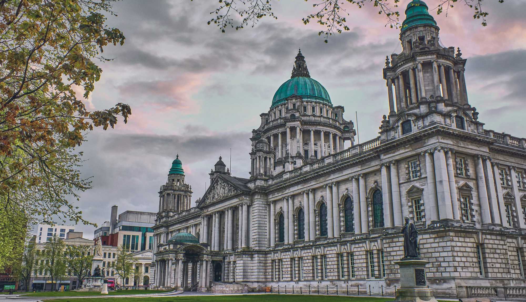 Crusies from Belfast - Belfast City Hall