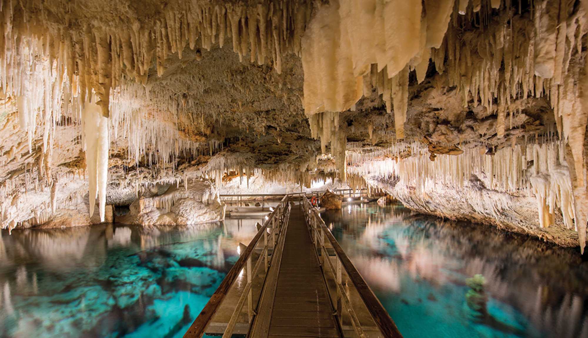Bermuda - Crystal Caves