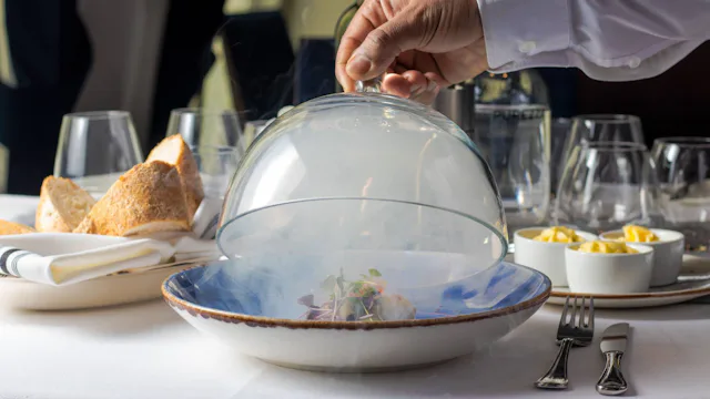 Ambassador Cruise Line Suites - Dining