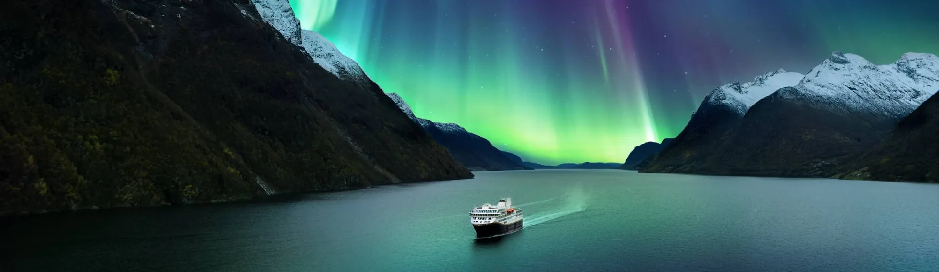 Havila Voyages - Northern Lights Cruises - Ship Lights
