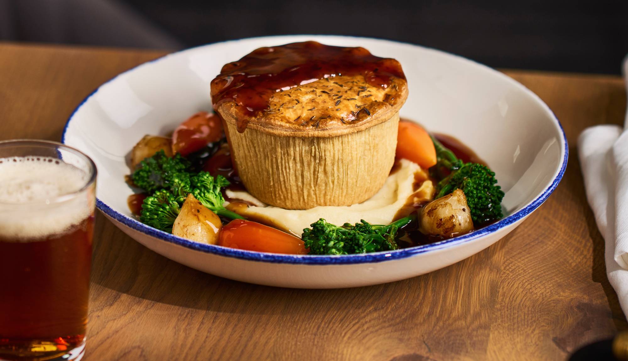 P&O Cruises - Dining - The Keel & Cow Chicken Pie