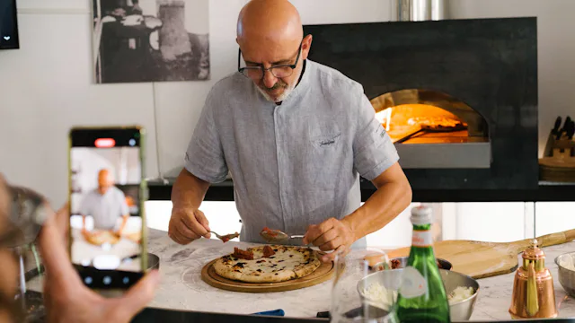 Silversea - S.A.L.T. Experience Italy Pizza Maker