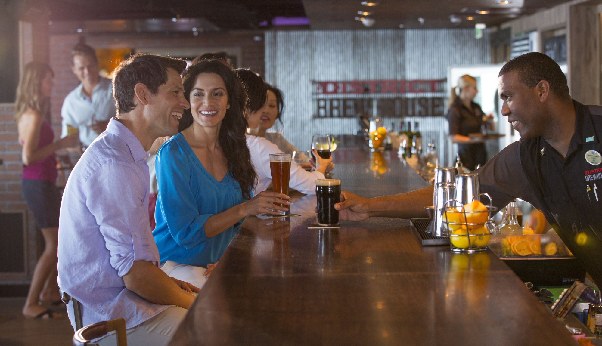 Norwegian Cruise Line - Norwegian Escape - District Brew House