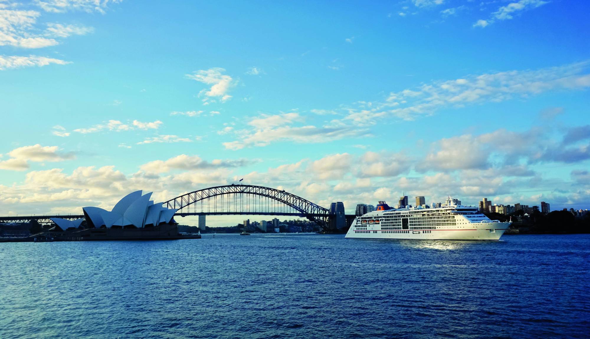Hapag-Lloyd Cruises - MS EUROPA 2 - Sydney