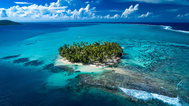 Windstar - Tahiti Cruises - Island