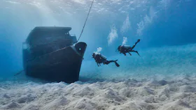Bermuda - Diving and Shipwreck