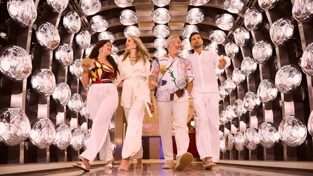 Group of people walking into Pink Agave